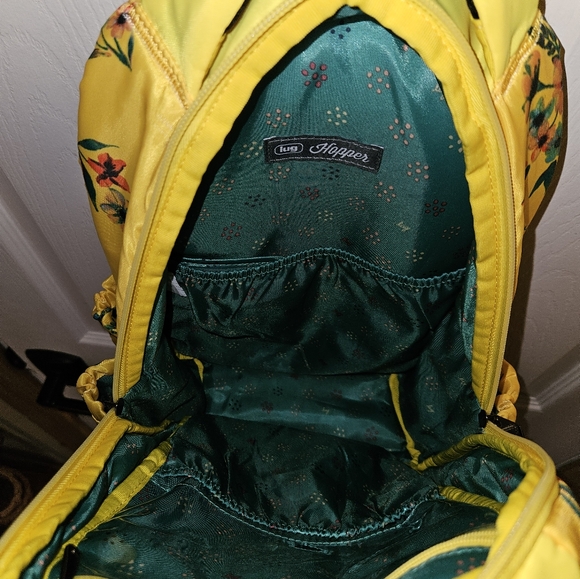 Lug Hopper Backpack & Wallet - Picture 5 of 8